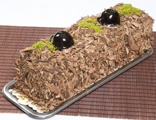 4 ile 6 kişilik Kütahya Doğum günü yaş pastası Çikolatalı Baton Yaş pasta